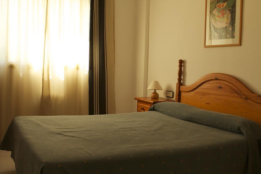 Somni Cambrils Apartment Стая снимка